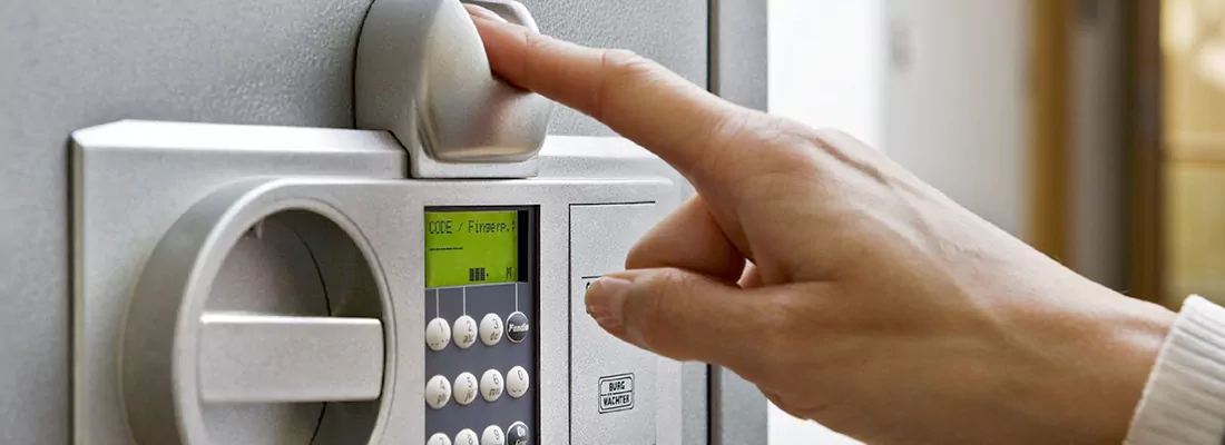 Hidden Safe Installation in Oakleaf Plantation, FL